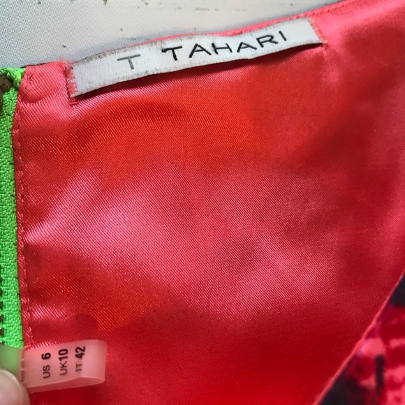 T Tahari Floral and striped Dress Size 6 - Picture 3 of 7